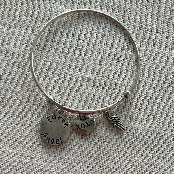 EARTH ANGEL MOM TREE OF LIFE EXPANDABLE CHARM BRACELET - silver tone - Picture 2 of 5